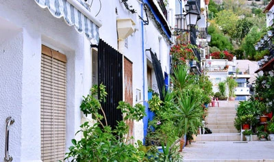 Urlaubsfeeling zu Hause - Mediterrane Einrichtung für die Gastronomie